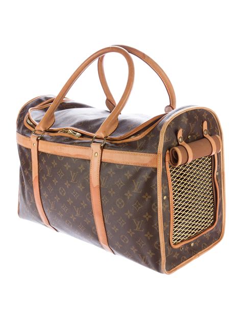 dog puking louis vuitton|For Pets Collection for New .